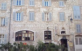 Auberge Des Seigneurs Vence